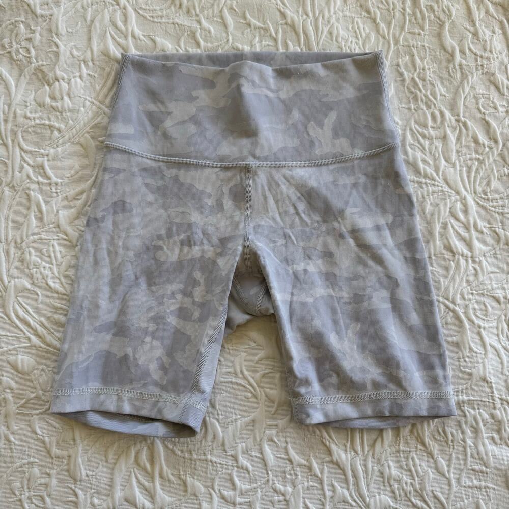 Lululemon Align High Rise 8" Biker Shorts Grey Camo Size 6